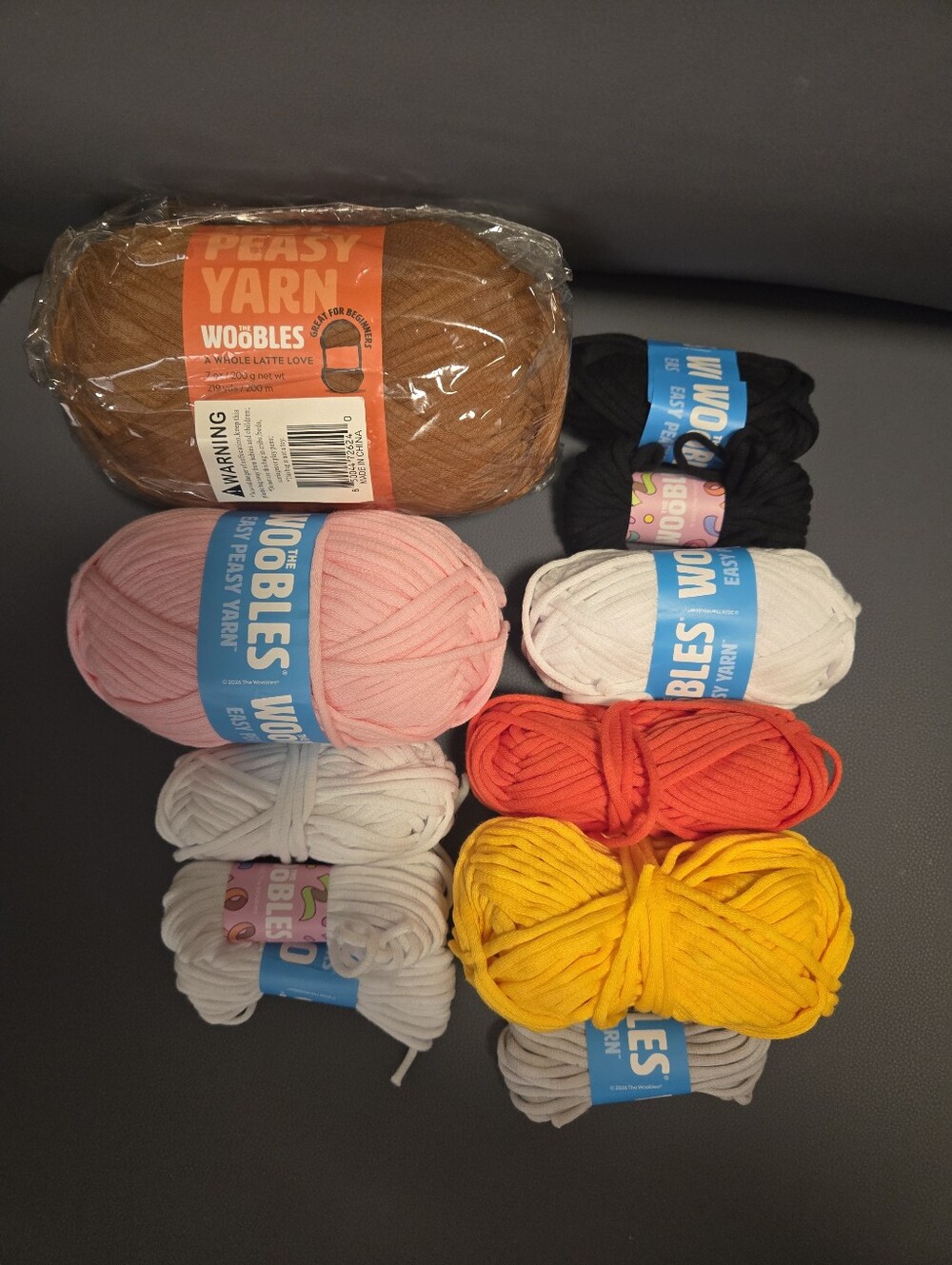 Wobbles Peasy Yarn Multi-Color Craft Bundle